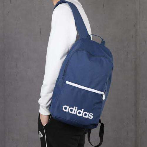 ADIDAS Linear Classic Daily Backpack Tech Indigo/Tech Indigo/White FP8097