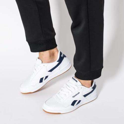 REEBOK Men`s Royal Techque T Shoes White/Collegiate Navy/Gum CN3196 - Size 9