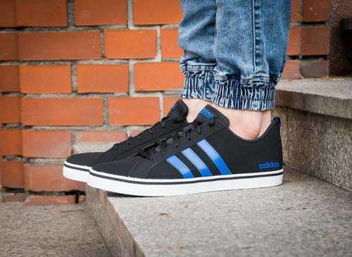ADIDAS Men`s VS Pace Shoes Core Black/Blue/Vloud White AW4591 - Size 10