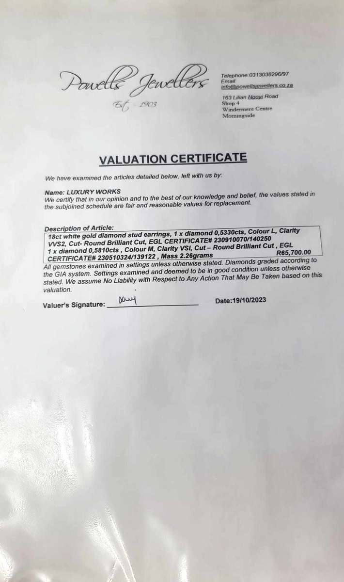 18ct White Gold Diamond 1.1CT Stud Earrings - Evaluation RR65 700