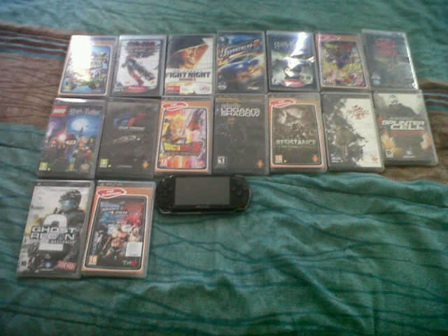 PSP E1000 with 16 Games and charger