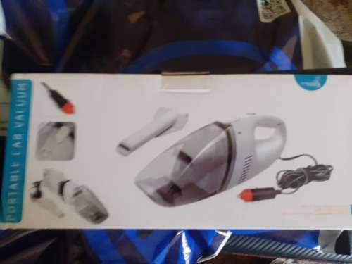 Car vacuum