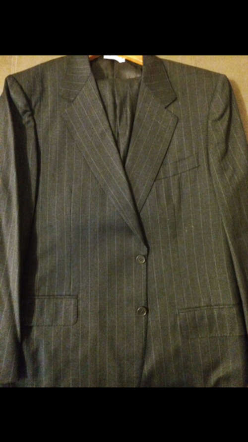 Canali Milano Italy Full Wool 3 piece suit