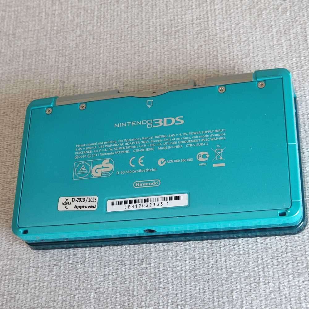 Nintendo 3DS console