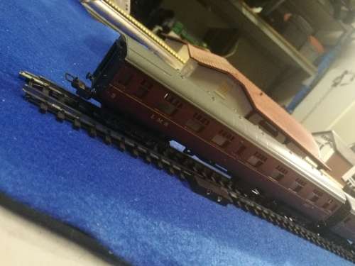 LIMA L.M.S train carriages , one bid takes both carriages NEW