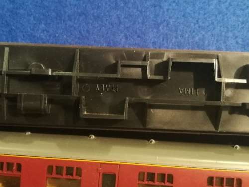 LIMA L.M.S train carriages , one bid takes both carriages NEW