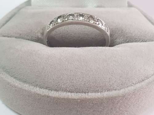 Beautiful Ladies Silver 925 Ring