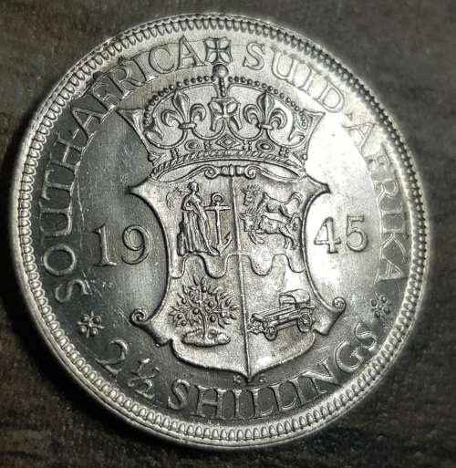 1945 2.5 SHILLING CRACK DIE UNC,HIGHLY SORT AFTER