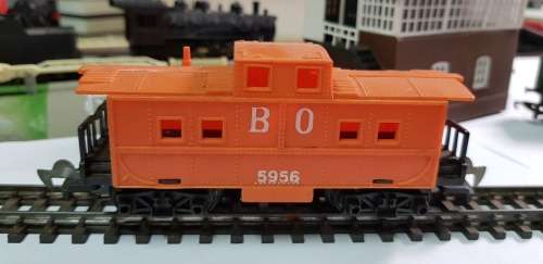 ORANGE LOCOMOTIVE B O TRAIN