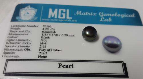 4.20CT PEARL COLOR BLACK WITH A PLAY OF DIFFERENT COLORS LOW START R1 AUCTION WITH CERT FROM MGL