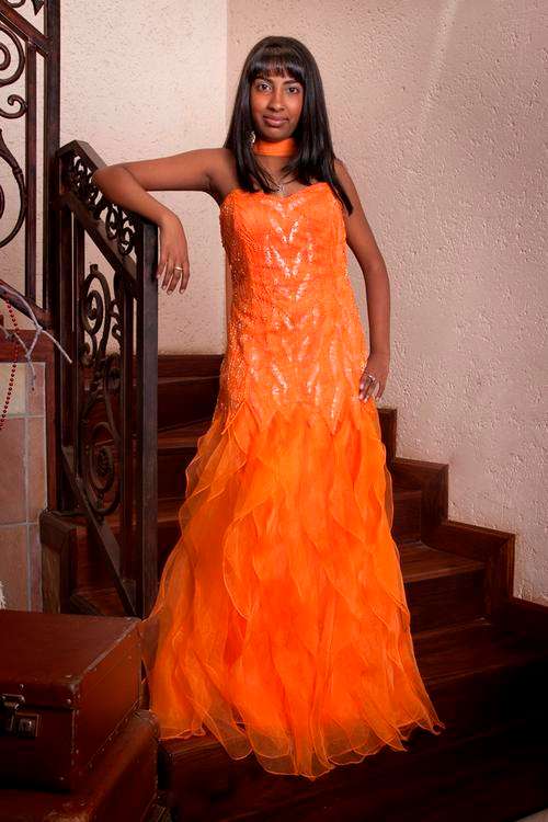 Orange evening dress - Size 8/10 - with shawl