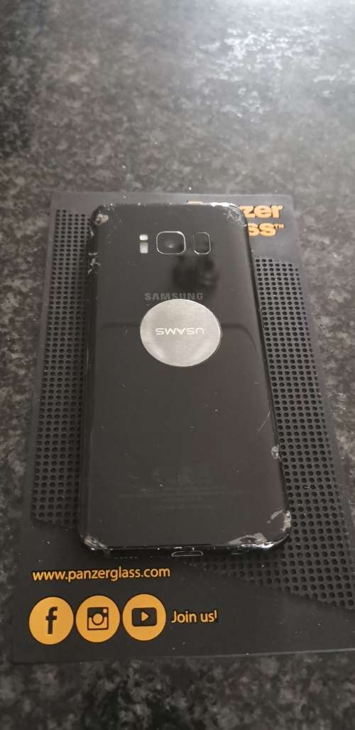 Samsung Galaxy S8 64GB Black - Cracked Screen