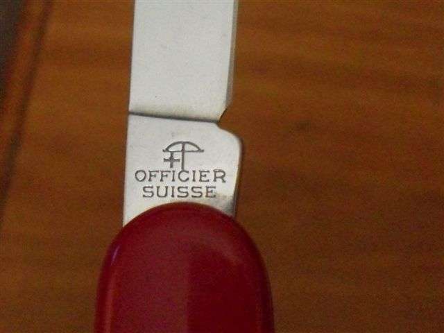 HIGHLY COLLECTABLE POCKET KNIFE FOR THE COLLECTOR