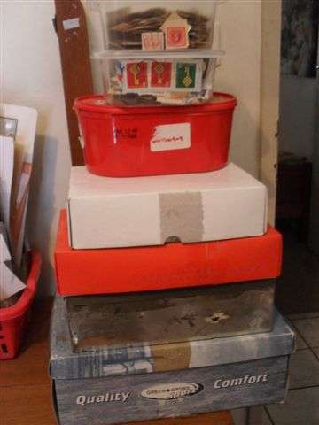 NICE JOBLOT OF STAMPS ON AND OFF PAPER ++++ FDC'S /CB'S OF 5 ++ 200 MIXED PAIRS ETC ETC