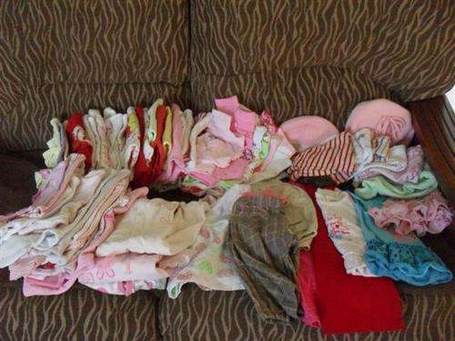 JOBLOT OF GIRLS BABY CLOTHES 0 TO 3 MONTHS ....