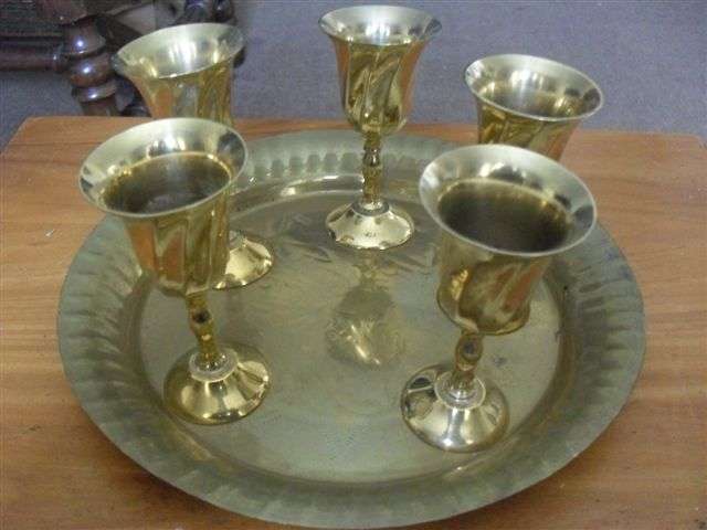 PRETTY BRASS TRAY WITH 5 BRASS GOBLETS....