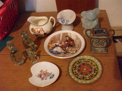 SOME COLLECTABLE ORNAMENTS....WHAT YOU SEE IS WHAT YOU GET....