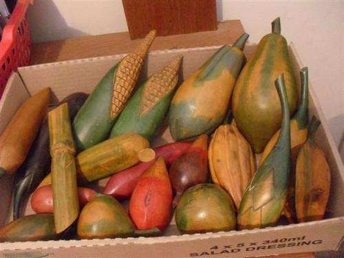 A COLLECTION OF LOVELY CARVED WOODEN FRUIT AND VEGES