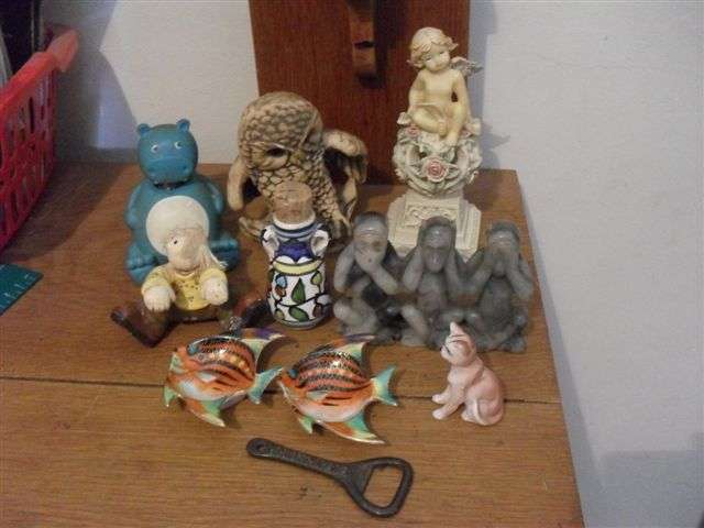 JOBLOT OF COLLECTABLES .....ALL FOR 1 BID.....