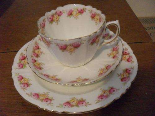 LAST TRIO.....BEAUTIFUL RARE VINTAGE ROYAL ALBERT TRIO...FLOWER DESIGN