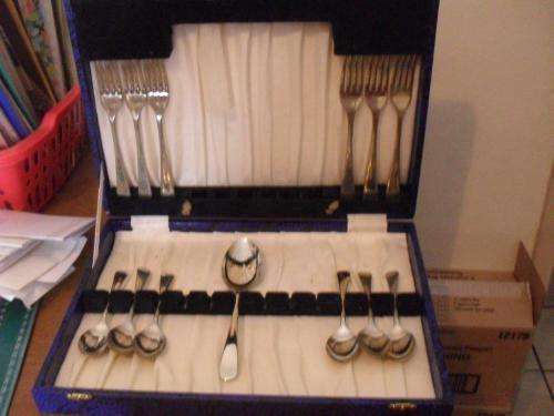 BOXED PART SIPELIA SHEFFIELD NS SET...SEE PICS....