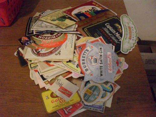 NOT OFTEN SEEN.+ - 200 ALCOHOL  LABELS FROM AROUND THE WORLD