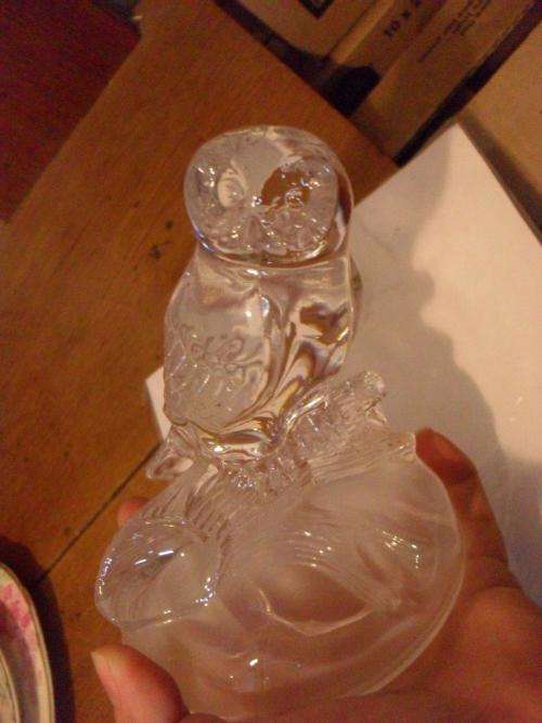 BEAUTIFUL CRYSTAL GLASS OWL.....