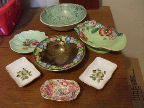 PIN TRAYS AND OTHER PRETTY BOWLS