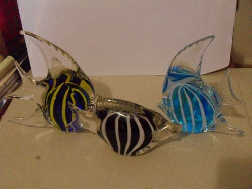 STUNNING....3 MURANO/VENETIAN GLASS FISH ORNAMENTS....