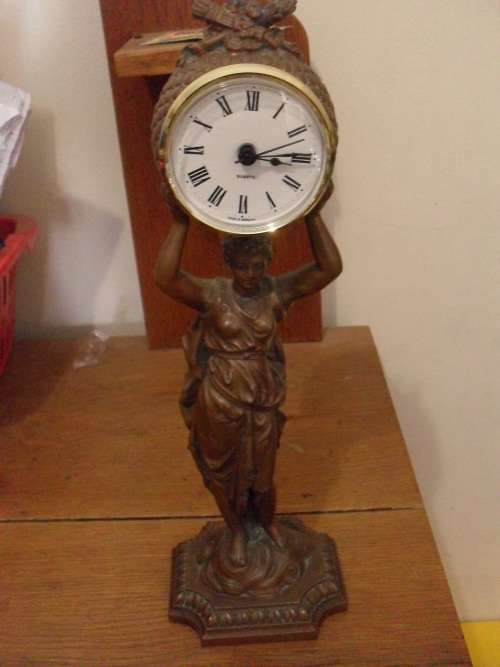 UNUSUAL LADY STATUE COPPER LAMP GERMAN QUARTZ CLOCK