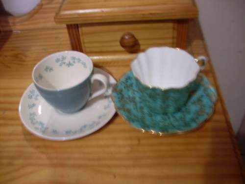 VINTAGE.....2 X PRETTY DUOS.....