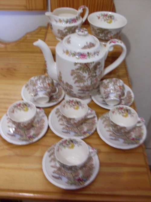 BEAUTIFUL VINTAGE SWINNERTONS (THE FERRY) SERIES DEMITASSE DUOS ETC