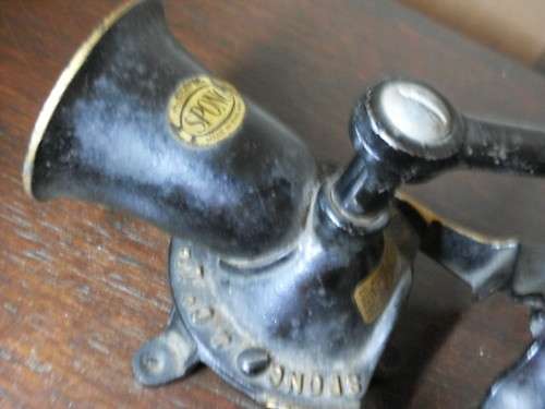 METAL GRINDER....SPONG NO 1 MADE IN ENGLAND