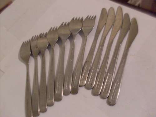 SOME VINTAGE BRITISH AIRWAYS CUTLERY