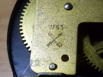 BEAUTIFUL VINTAGE JUNGHANS WALL CLOCK...WORKING