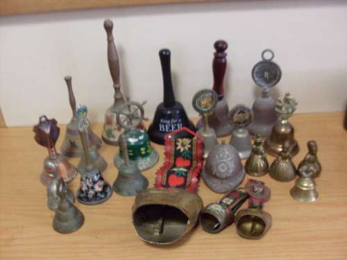 22 VARIOUS VINTAGE BRASS BELLS 1 METAL 1 COPPER BELL....COW BELLS ENAMELLED BELLS SERVICE BELLS ETC