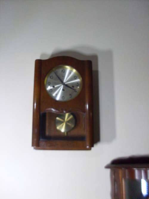 LOVELY VINTAGE WOODEN HERMLE WESTMINSTER CHIME WALL CLOCK...WORKING