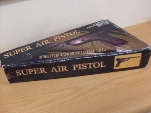 FABULOUS SUPER AIR PISTOL  (4.5 MM CAL ) WORKS ...32 1/2 CM LENGTH ..ORIGINAL BOX