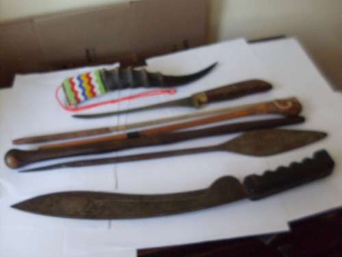 VARIOUS VINTAGE AND OTHER  KNIVES SPEAR ARROW  HORN  ETC ETC