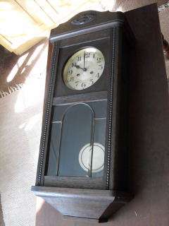 A GRAND OLD GRANDMOTHER WALL CLOCK !!!!!!!