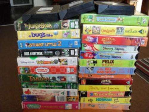 27 LOVELY VHS MOVIES ((ORIGINALS)) FOR THE CHILDREN TO WATCH