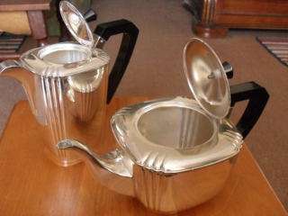 ART DECO EPNS SQUARE TEA + COFFEE POTS (HINGED LIDS) AND SUGAR + MILKJUG