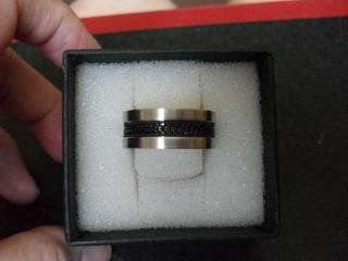 STUNNING MENS TITANIUM RING !!!!!!