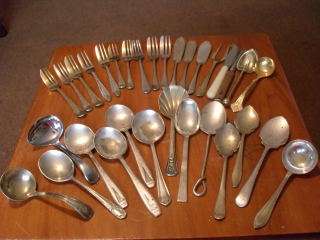 32 VINTAGE CAKE FORKS AND TEASPOONS ETC (EP/EPNS/N/S/CHROME PLATE )