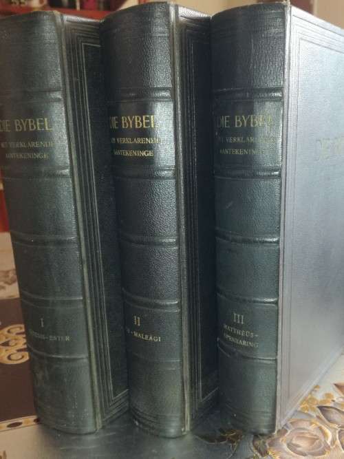 Die Bybel met verklarende aantekeninge - 3 dele