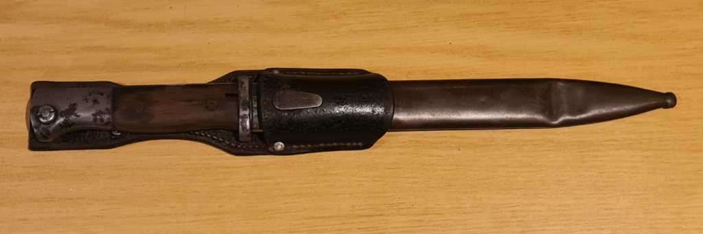 Original Rare WW2 German 84/98 iii Bayonet with Scabbard and Frog