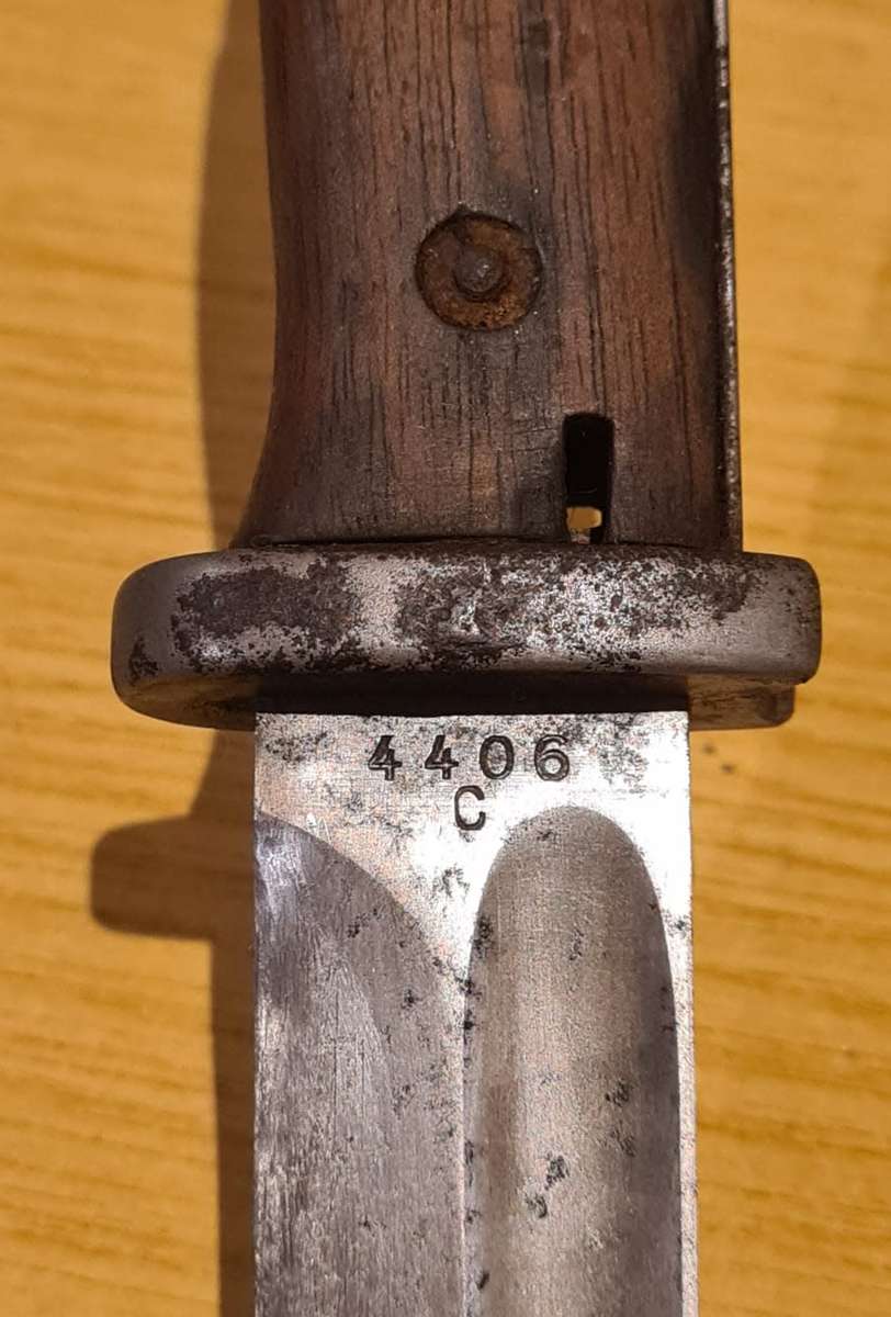 Original Rare WW2 German 84/98 iii Bayonet with Scabbard and Frog