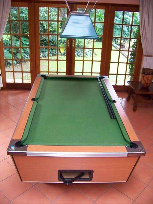 Solid Pool Table
