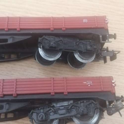 Marklin.: Two long flat wagons