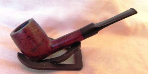 COLLECTIBLE SMOKING PIPE. LONDON MADE COMOY'S GUILDHALL